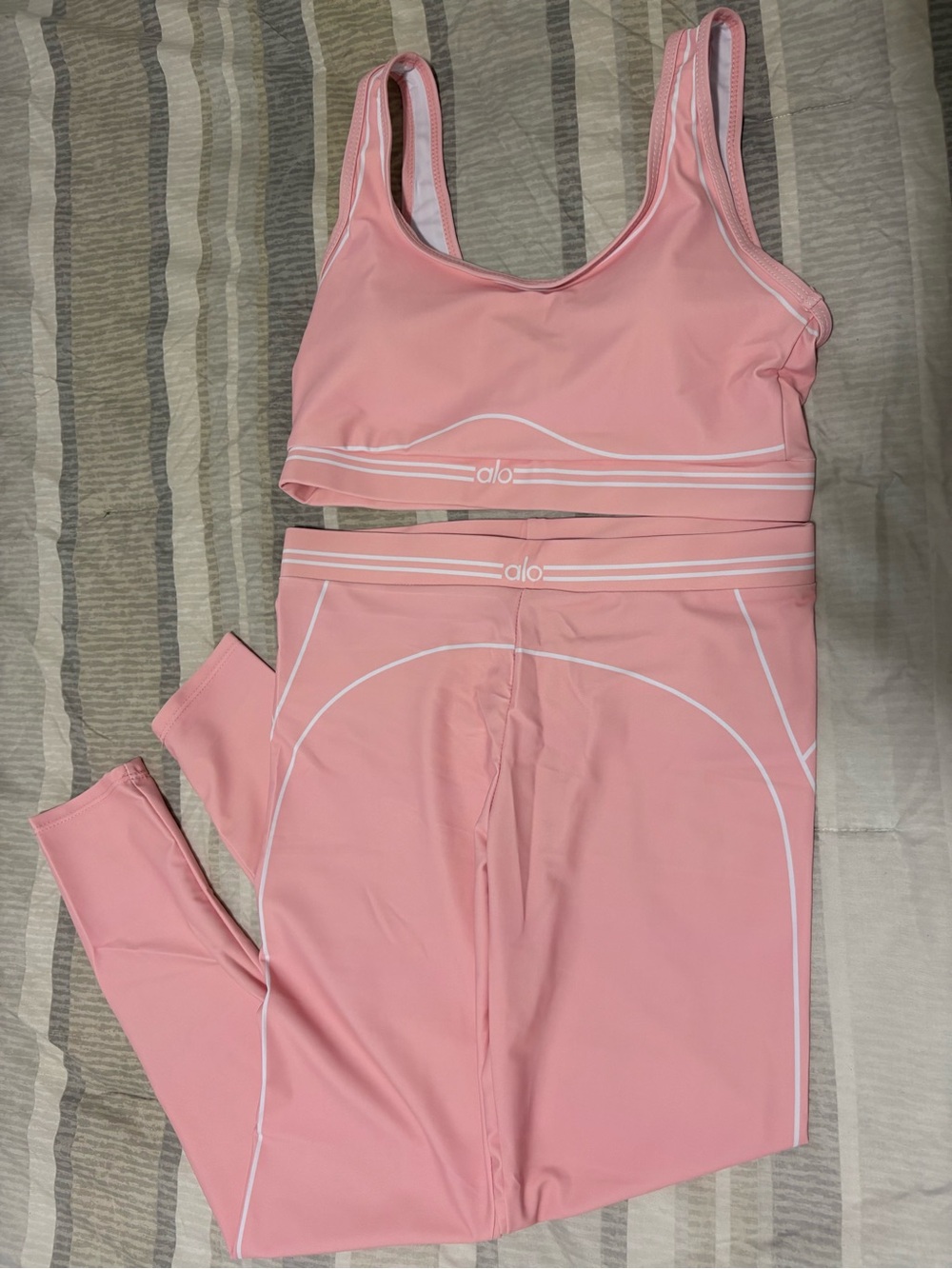 Alo Pink Strappy Sports Bra & Legging Set